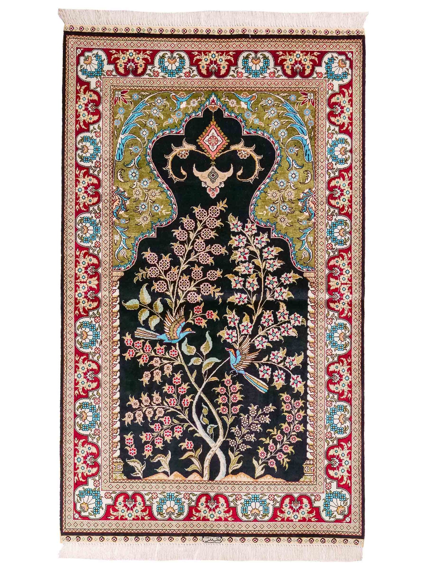 Handgeknüpfter Sino Hereke Seidenteppich von Khademi aus reiner Seide, schwarz-rot Feiner, chinesischer Teppich mit Lebensbaum, signiert. Orientteppich, geknüpft in China. Größe: 160 x 95 cm. Teppichnummer: SB3-1090 | Jupiter Intl