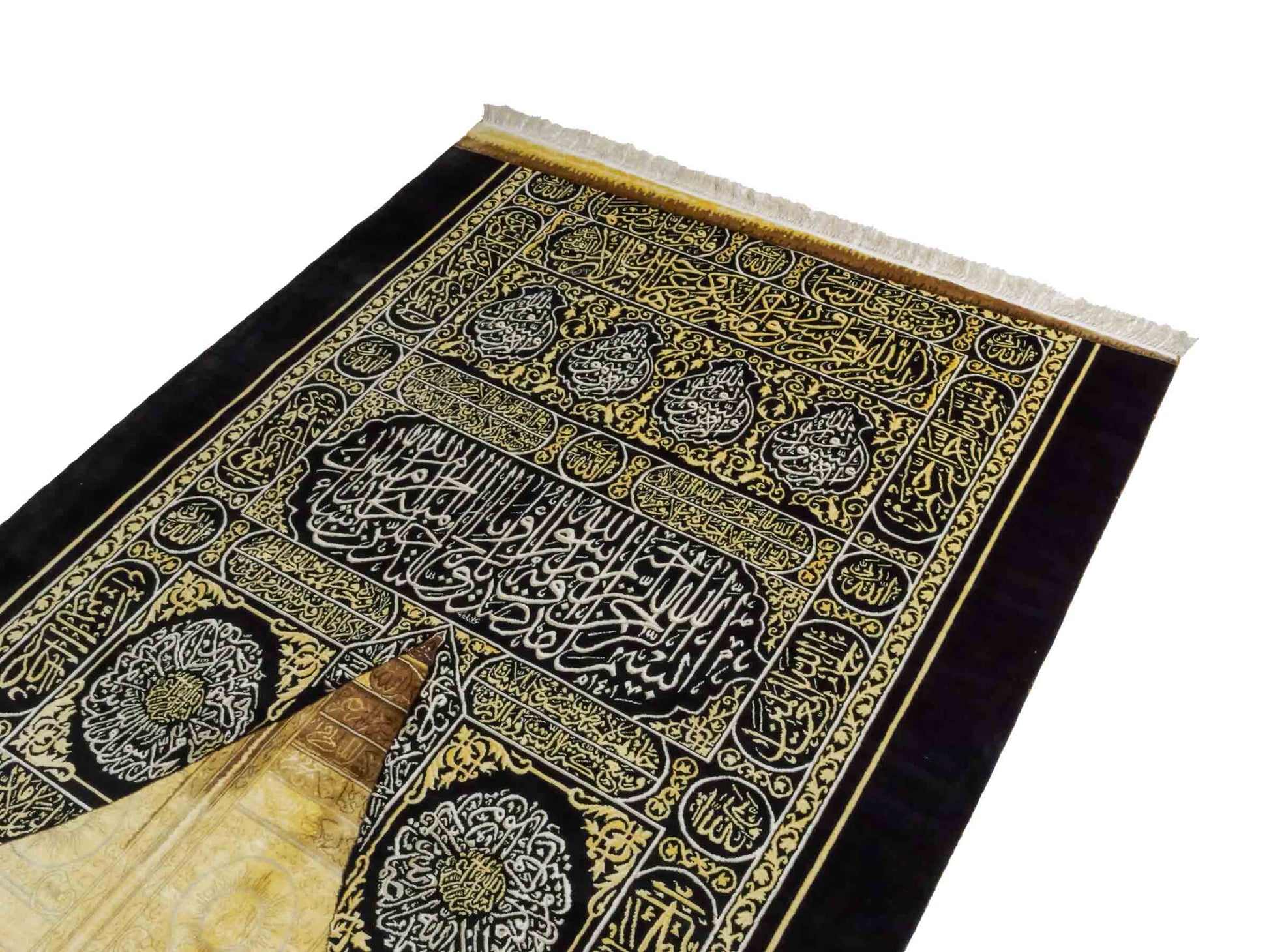 Handgeknüpfter Sino Hereke Seidenteppich von Khademi aus reiner Seide, schwarz-gold. Feiner, chinesischer Teppich mit Bildmotiv, signiert. Orientteppich, geknüpft in China. Größe: 250 x 150 cm. Teppichnummer: SB3-1080 | Jupiter Intl
