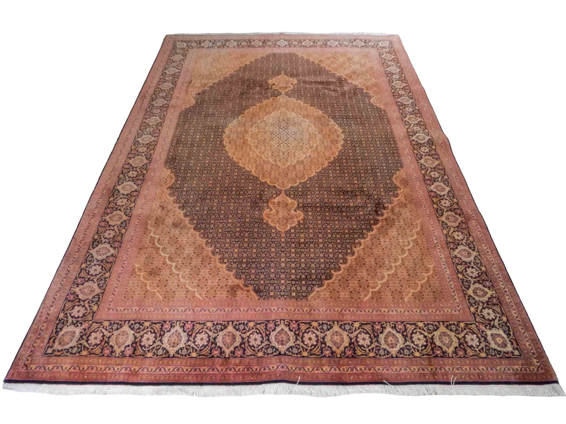 Handgeknüpfter Täbriz Mahi 50 Raj Perserteppich von Khademi aus Wolle, orange, navy. Klassisches Medaillon-Design. Traditionell von Hand geknüpft in Iran / Persien. Größe: 295 cm x 200 cm. Teppichnummer: RB3-1075. Verkauf durch Jupiter Intl.