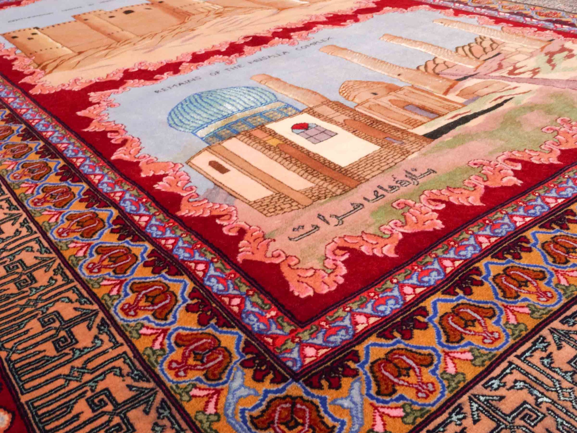Handgeknüpfter Vintage Afghan Herat Nomadenteppich von Khademi aus Wolle mit Seide, mehrfarbig. Afghanischer Orientteppich. Von Hand geknüpft in Afghanistan. Größe: 120 cm x 76 cm. Teppichnummer: SB3-1028. Verkauf durch Jupiter Intl.