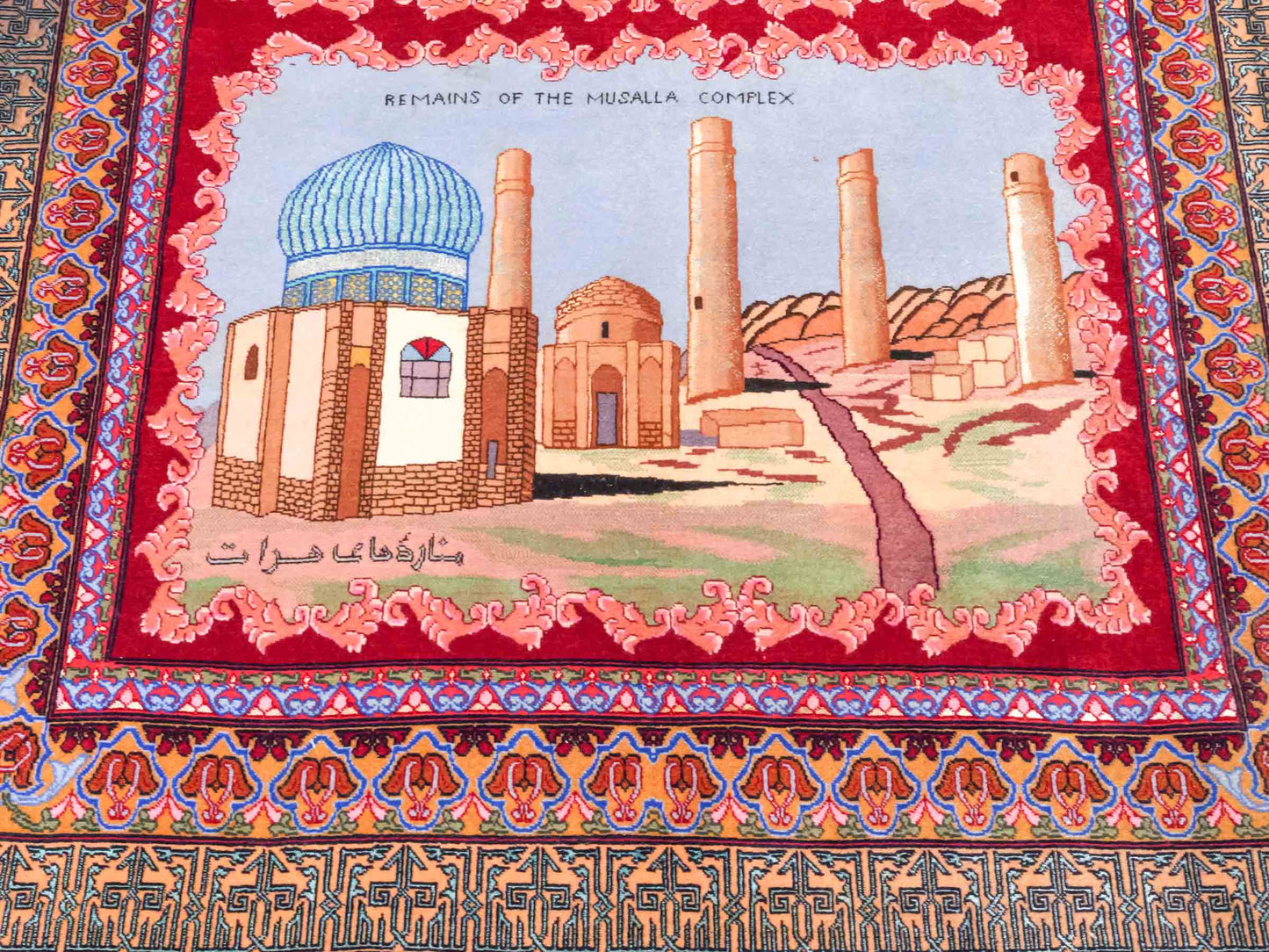 Handgeknüpfter Vintage Afghan Herat Nomadenteppich von Khademi aus Wolle mit Seide, mehrfarbig. Afghanischer Orientteppich. Von Hand geknüpft in Afghanistan. Größe: 180 cm x 120 cm. Teppichnummer: SB3-1138. Verkauf durch Jupiter Intl.