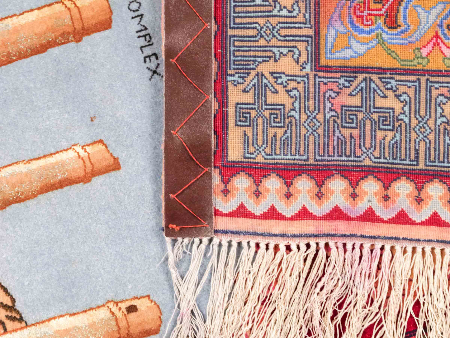 Handgeknüpfter Vintage Afghan Herat Nomadenteppich von Khademi aus Wolle mit Seide, mehrfarbig. Afghanischer Orientteppich. Von Hand geknüpft in Afghanistan. Größe: 180 cm x 120 cm. Teppichnummer: SB3-1138. Verkauf durch Jupiter Intl.