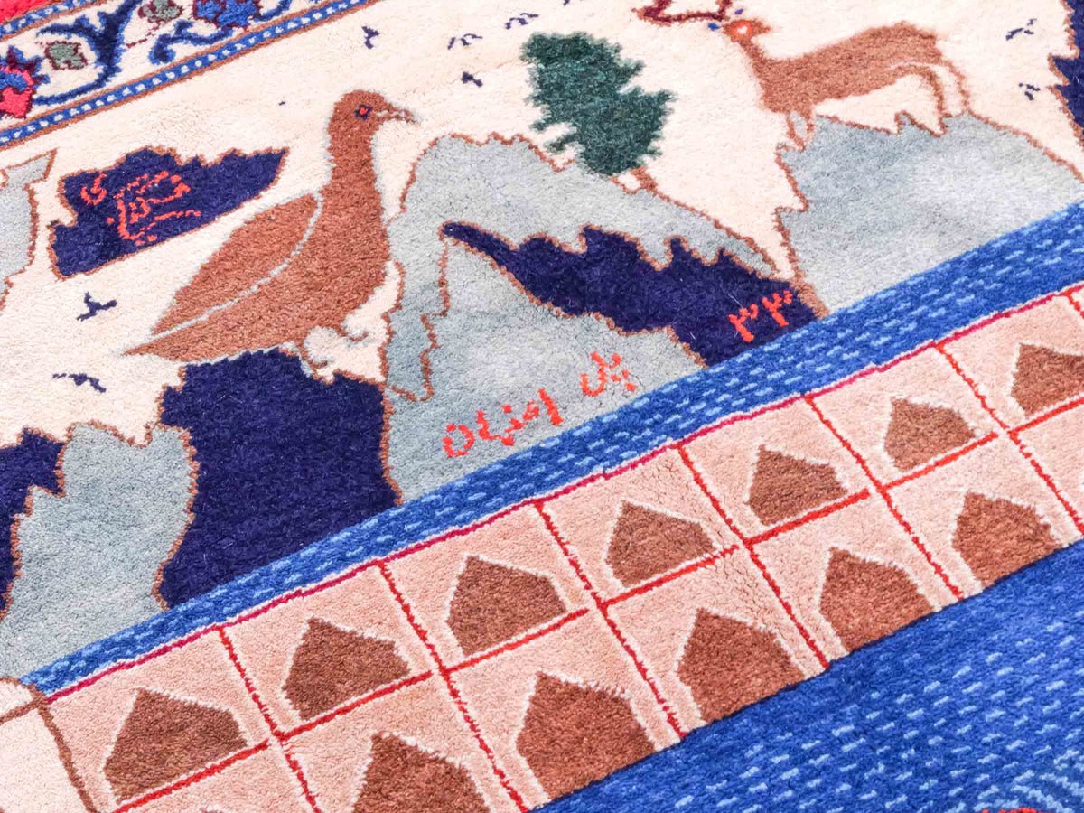 Handgeknüpfter Vintage Afghan Nomadenteppich von Khademi aus Wolle, mehrfarbig. Klassischer Wollteppich mit Bildmotiv. Orientteppich, traditionell von Hand geknüpft in Afghanistan. Größe: 189 x 128 cm. Teppichnummer: SB3-1123 | Jupiter Intl.