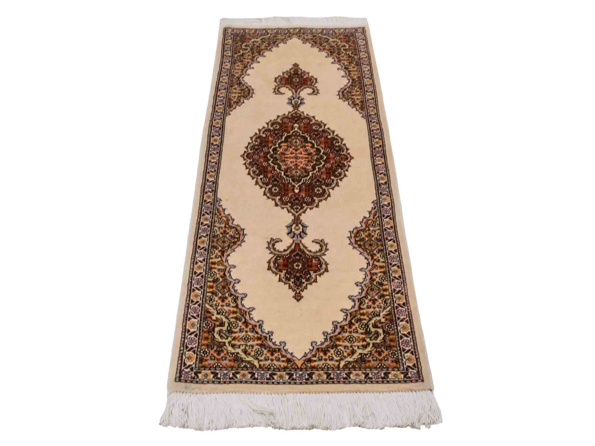 Handgeknüpfter Täbriz 40 Raj Läufer-Perserteppich von Khademi aus Wolle, cremeweiß-beige. Persischer Orientteppich. Von Hand geknüpft in Iran. Größe: 120 cm x 40 cm. Teppichnummer: SB3-1026. Verkauf durch Jupiter Intl.