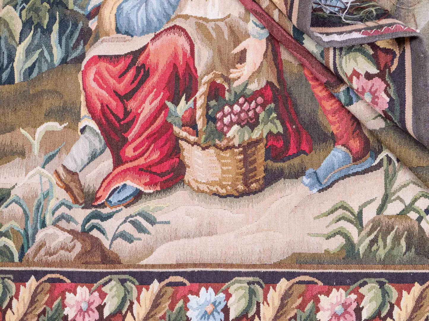 Handgefertigter, chinesischer Gobelin Wandteppich von Teppich aus Wolle, multicolor. 168x136 cm. Verkauf durch Jupiter Intl.