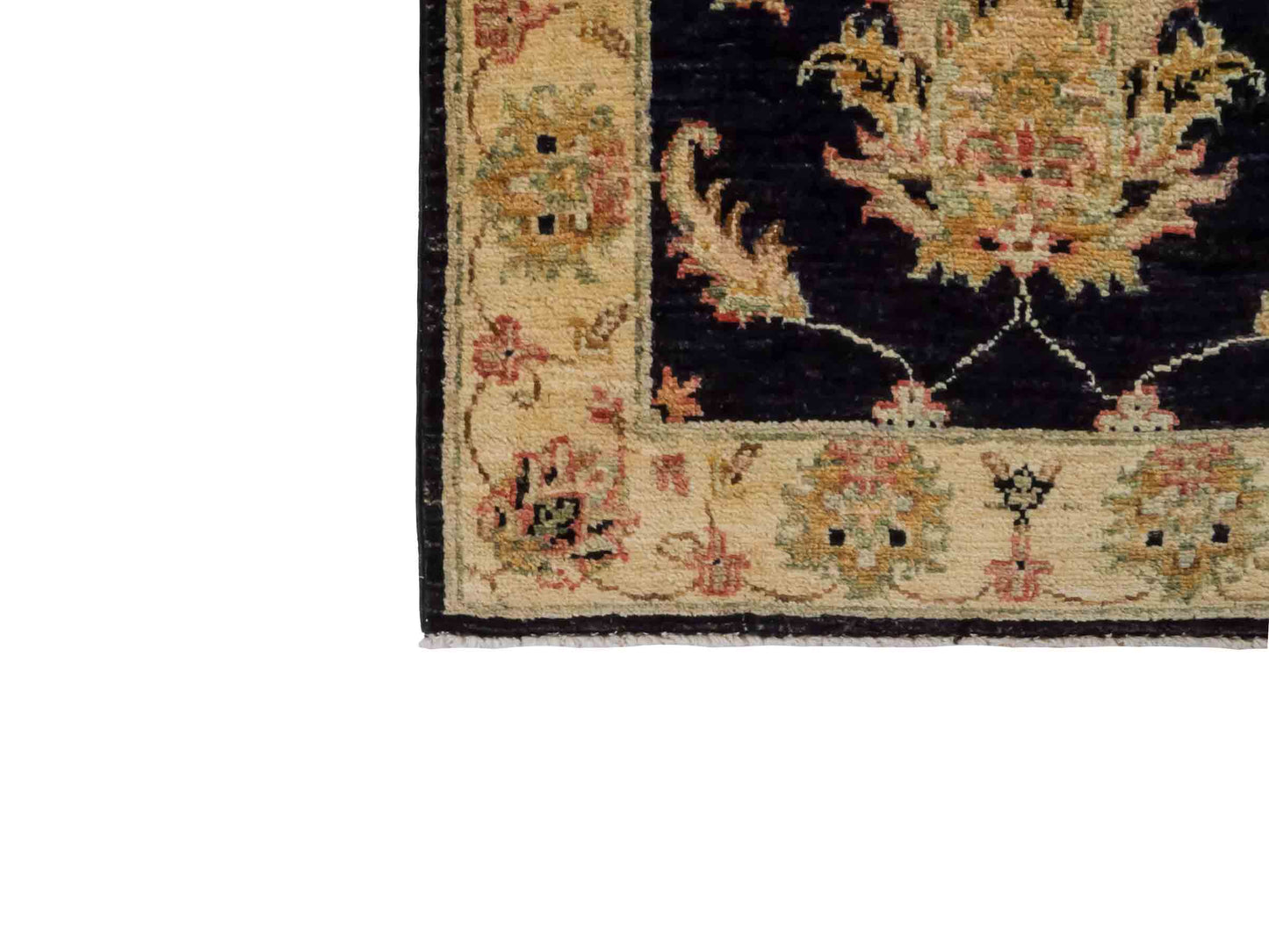 Handgeknüpfter Ziegler Farahan Läufer-Orientteppich von Khademi aus Wolle, schwarz, gold, beige. Klassisches Allover-Design. Von Hand geknüpft in Afghanistan. Größe: 181 cm x 63 cm. Teppichnummer: RB3-1042. Verkauf durch Jupiter Intl.