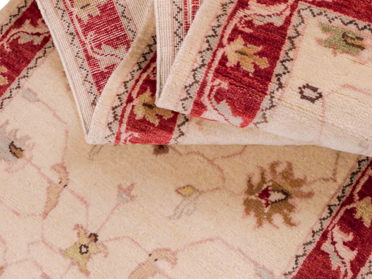 Handgeknüpfter Ziegler Farahan Läufer-Orientteppich von Khademi aus Wolle, beige, gold, rot. Klassisches Allover-Design. Traditionell von Hand geknüpft in Afghanistan. Größe: 285 cm x 77 cm. Teppichnummer: SB3-1168 | Jupiter Intl.