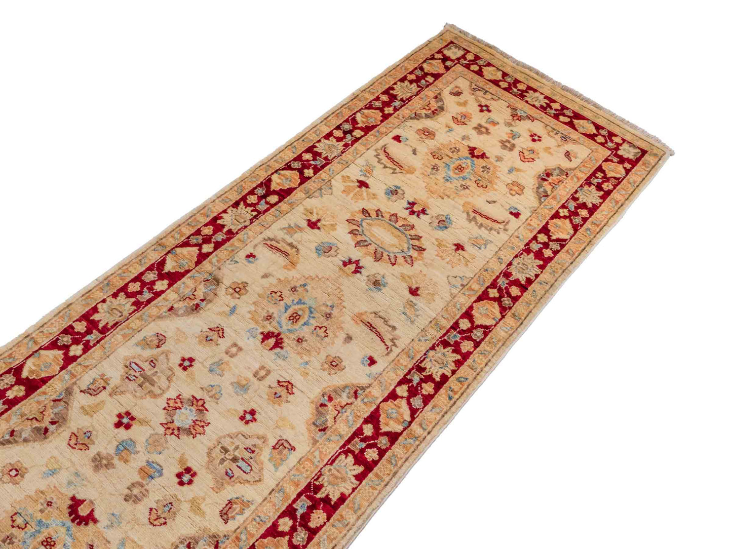 Handgeknüpfter Ziegler Farahan Läufer-Orientteppich von Khademi aus Wolle, beige, gold, rot. Klassisches Allover-Design. Traditionell von Hand geknüpft in Afghanistan. Größe: 302 cm x 81 cm. Teppichnummer: SB3-1167 | Jupiter Intl.
