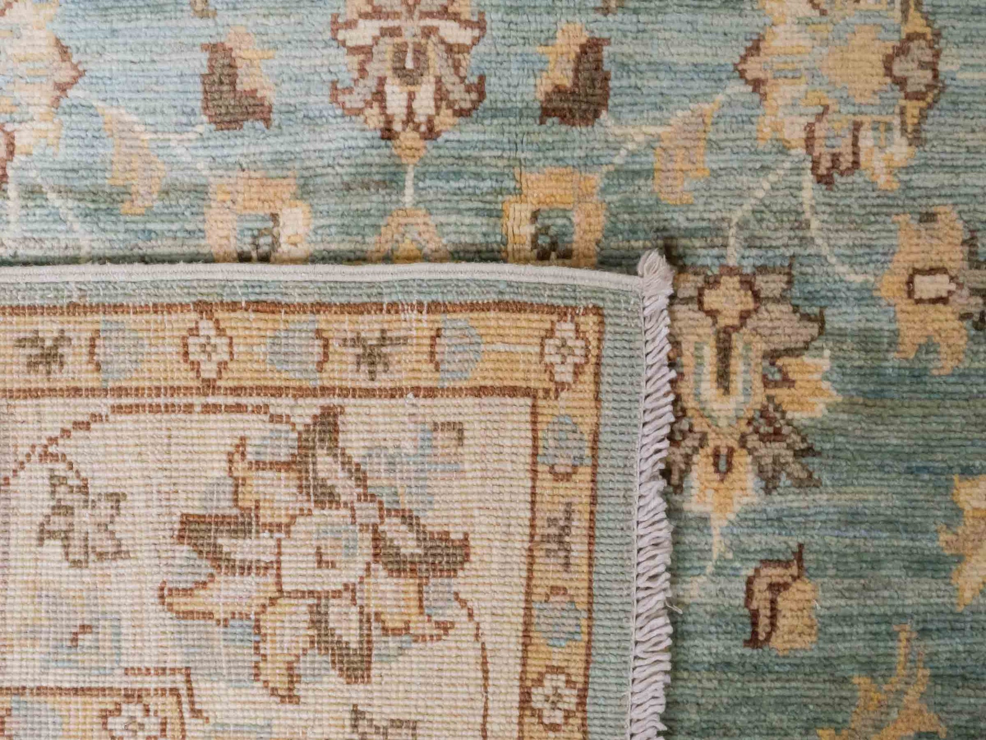 Handgeknüpfter Ziegler Farahan Läufer-Orientteppich von Khademi aus Wolle, blau, beige, gold. Klassisches Allover-Design. Traditionell von Hand geknüpft in Afghanistan. Größe: 338 cm x 121 cm. Teppichnummer: RB3-1031. Verkauf durch Jupiter Intl.