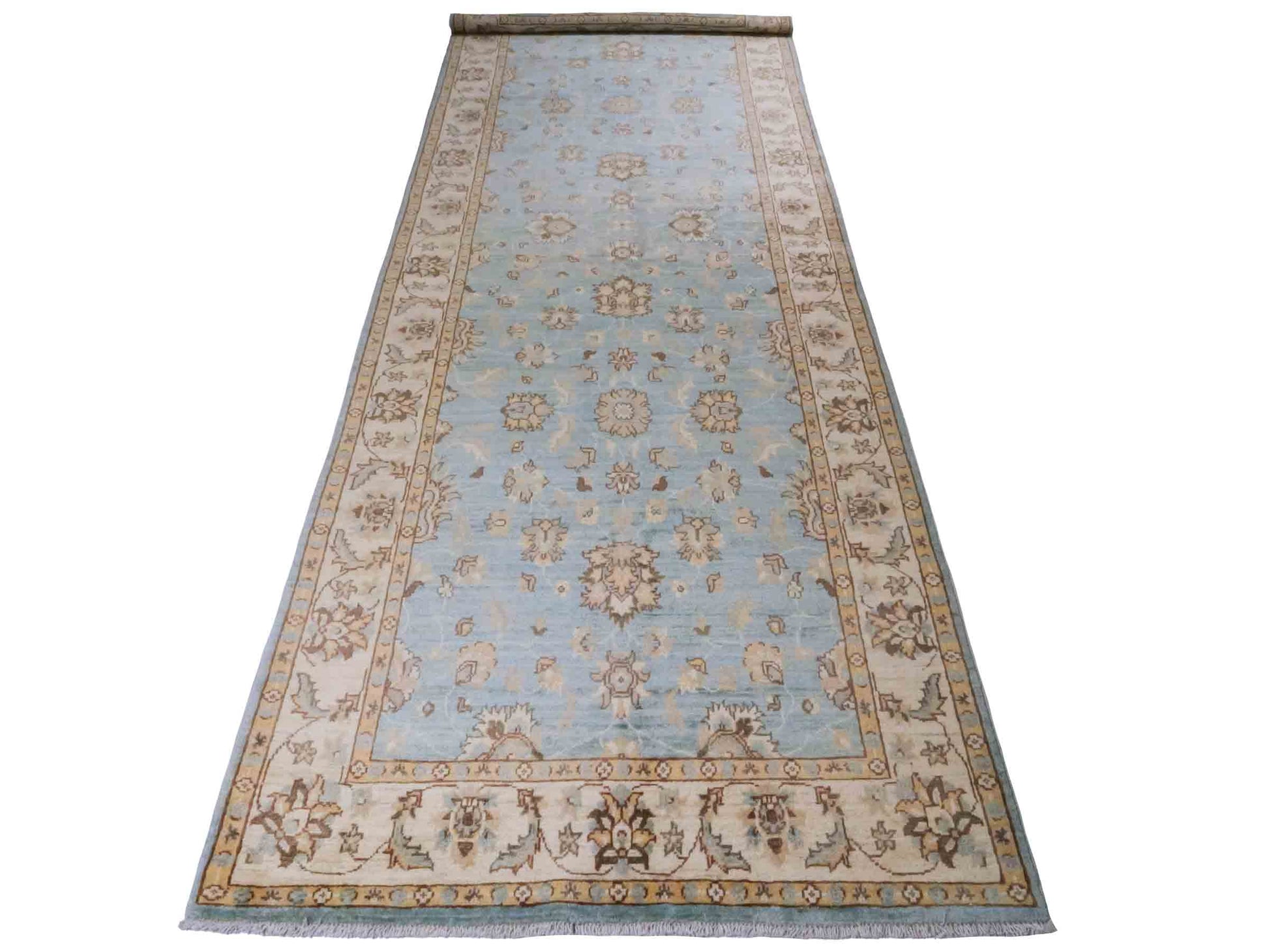 Handgeknüpfter Ziegler Farahan Läufer-Orientteppich von Khademi aus Wolle, blau, beige, gold. Klassisches Allover-Design. Traditionell von Hand geknüpft in Afghanistan. Größe: 338 cm x 121 cm. Teppichnummer: RB3-1031. Verkauf durch Jupiter Intl.