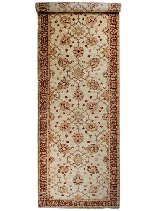 Handgeknüpfter Ziegler Farahan Läufer-Orientteppich von Khademi aus Wolle, rot, beige. Klassisches Allover-Design. Traditionell von Hand geknüpft in Afghanistan. Größe: 440 cm x 126 cm. Teppichnummer: RB3-1028. Verkauf durch Jupiter Intl.