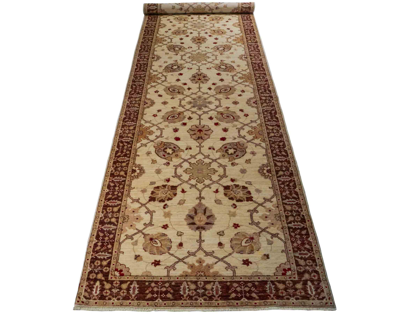 Handgeknüpfter Ziegler Farahan Läufer-Orientteppich von Khademi aus Wolle, rot, beige. Klassisches Allover-Design. Traditionell von Hand geknüpft in Afghanistan. Größe: 440 cm x 126 cm. Teppichnummer: RB3-1028. Verkauf durch Jupiter Intl.