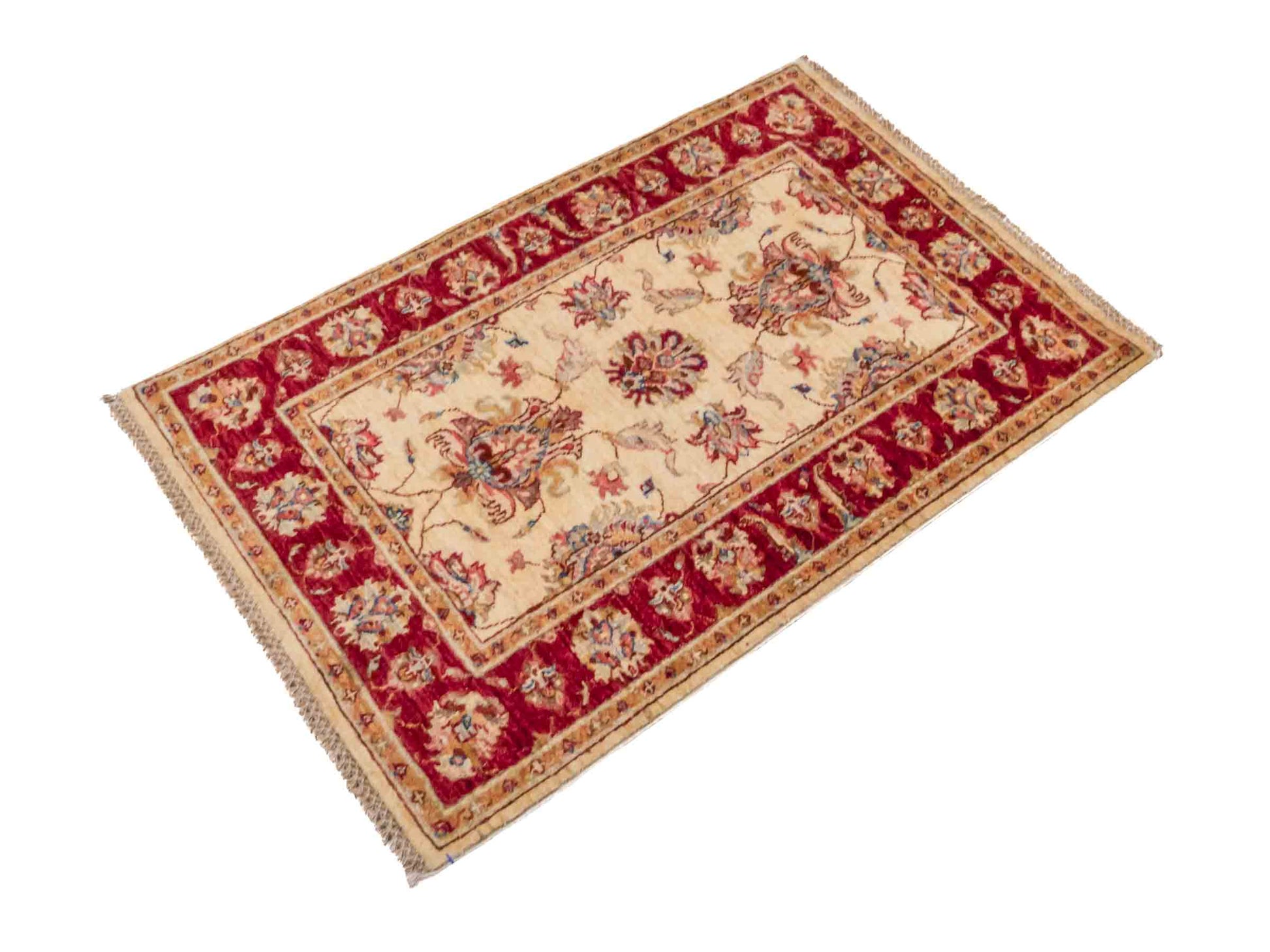 Handgeknüpfter Ziegler Farahan Orientteppich von Khademi aus Wolle, gold, beige, rot. Klassisches Allover-Design. Traditionell von Hand geknüpft in Afghanistan. Größe: 121 cm x 82 cm. Teppichnummer: SB3-1021. Verkauf durch Jupiter Intl.
