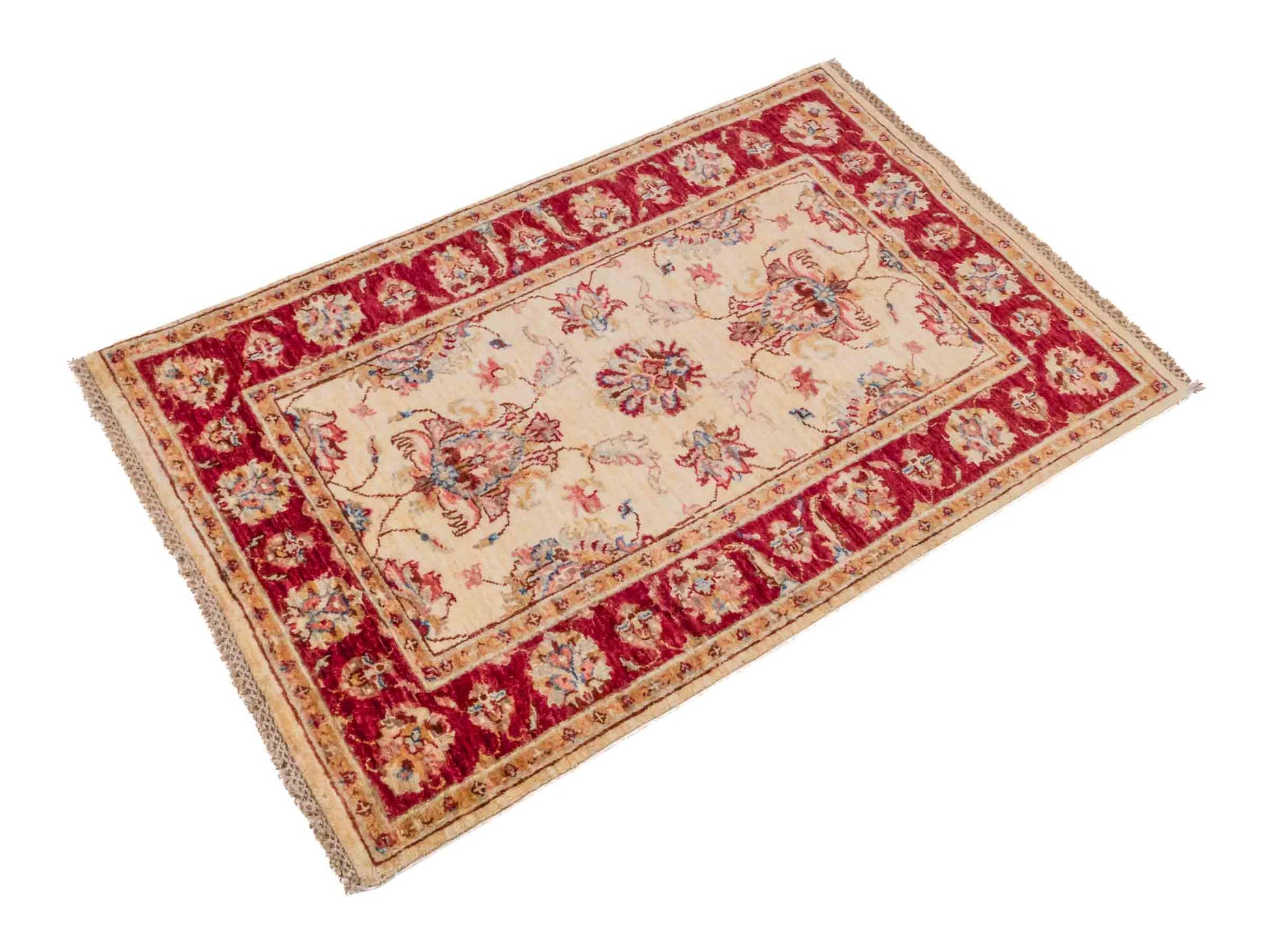 Handgeknüpfter Ziegler Farahan Orientteppich von Khademi aus Wolle, gold, beige, rot. Klassisches Allover-Design. Traditionell von Hand geknüpft in Afghanistan. Größe: 121 cm x 82 cm. Teppichnummer: SB3-1021. Verkauf durch Jupiter Intl.