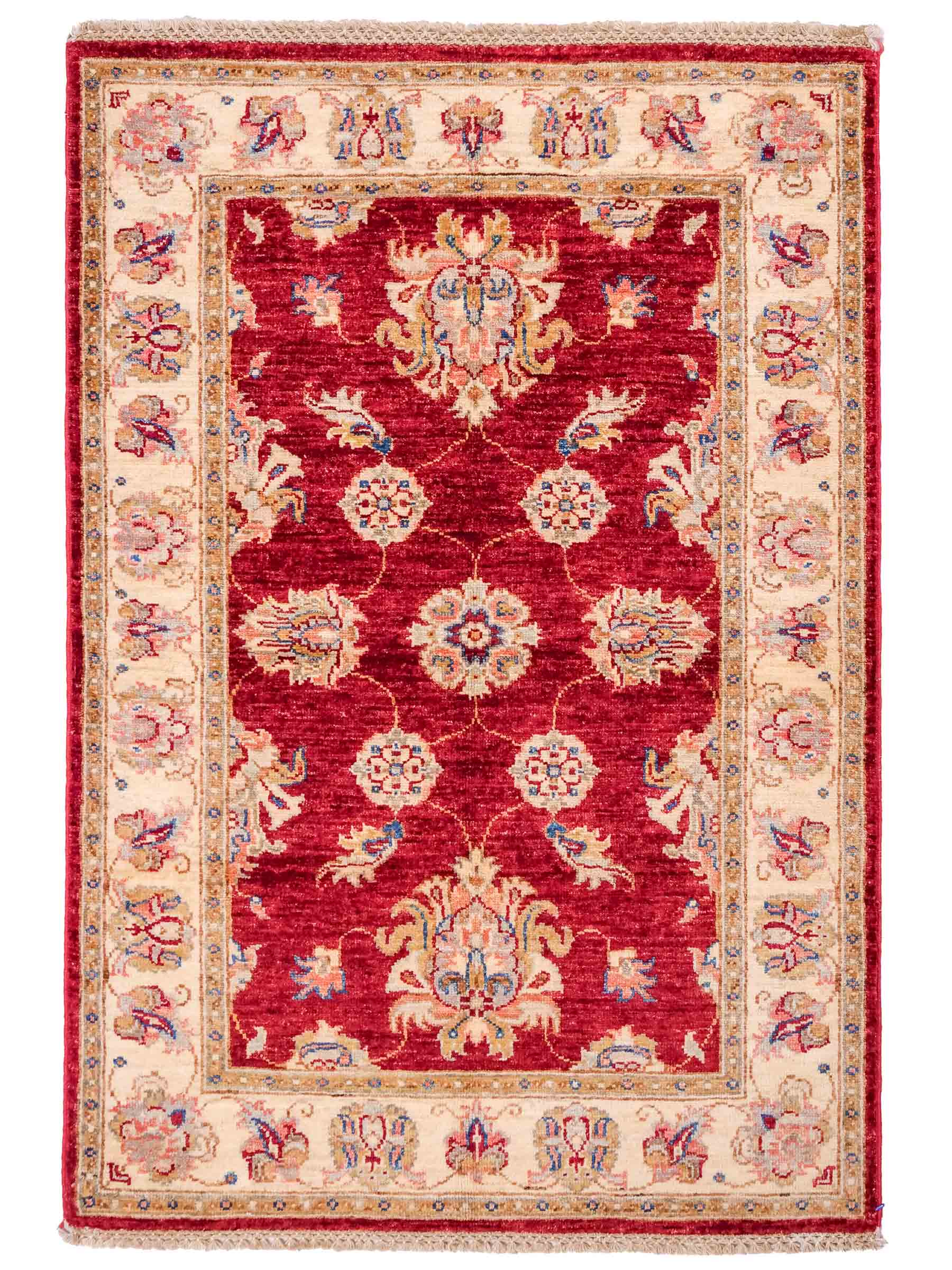 Handgeknüpfter Ziegler Farahan Orientteppich von Khademi aus Wolle, rot, gold, beige. Klassisches Allover-Design. Traditionell von Hand geknüpft in Afghanistan. Größe: 124 cm x 83 cm. Teppichnummer: SB3-1024. Verkauf durch Jupiter Intl.