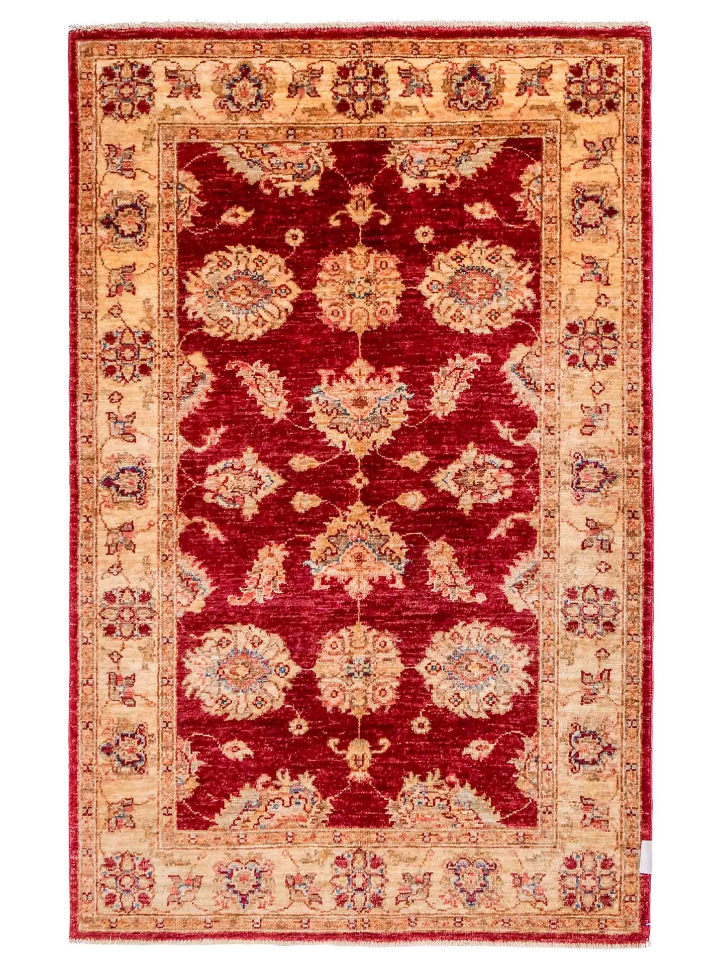 Handgeknüpfter Ziegler Farahan Orientteppich von Khademi aus Wolle, rot, gold, beige. Klassisches Allover-Design. Traditionell von Hand geknüpft in Afghanistan. Größe: 139 cm x 91 cm. Teppichnummer: SB3-1004. Verkauf durch Jupiter Intl.