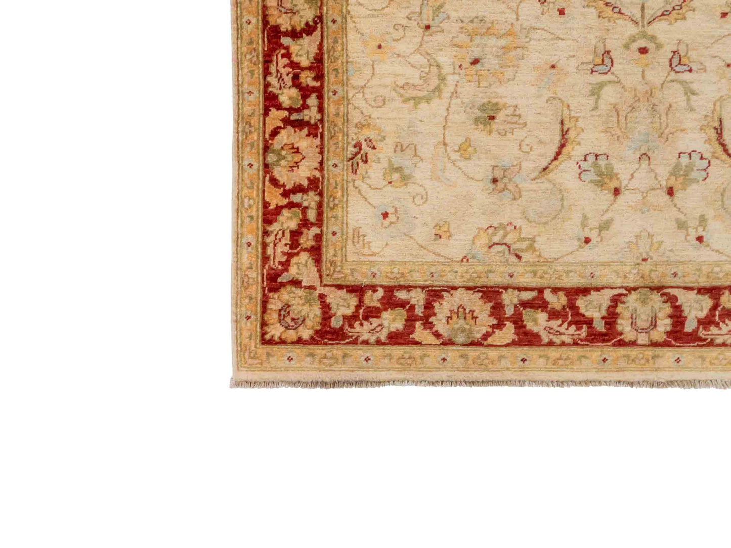 Handgeknüpfter Ziegler Farahan Orientteppich von Khademi aus Wolle, gold, beige, rot. Klassisches Allover-Design. Traditionell von Hand geknüpft in Afghanistan. Größe: 195 cm x 152 cm. Teppichnummer: SB3-1114. Verkauf durch Jupiter Intl.