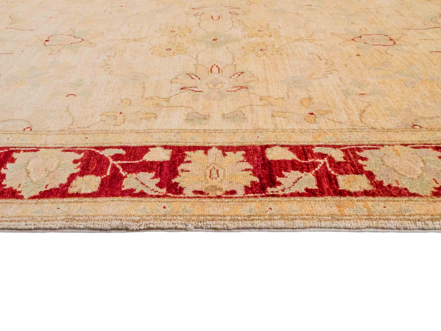 Handgeknüpfter Ziegler Farahan Orientteppich von Khademi aus Wolle, beige, gold, rot. Klassisches Allover-Design. Traditionell von Hand geknüpft in Afghanistan. Größe: 197 cm x 119 cm. Teppichnummer: SB3-1130. Verkauf durch Jupiter Intl.