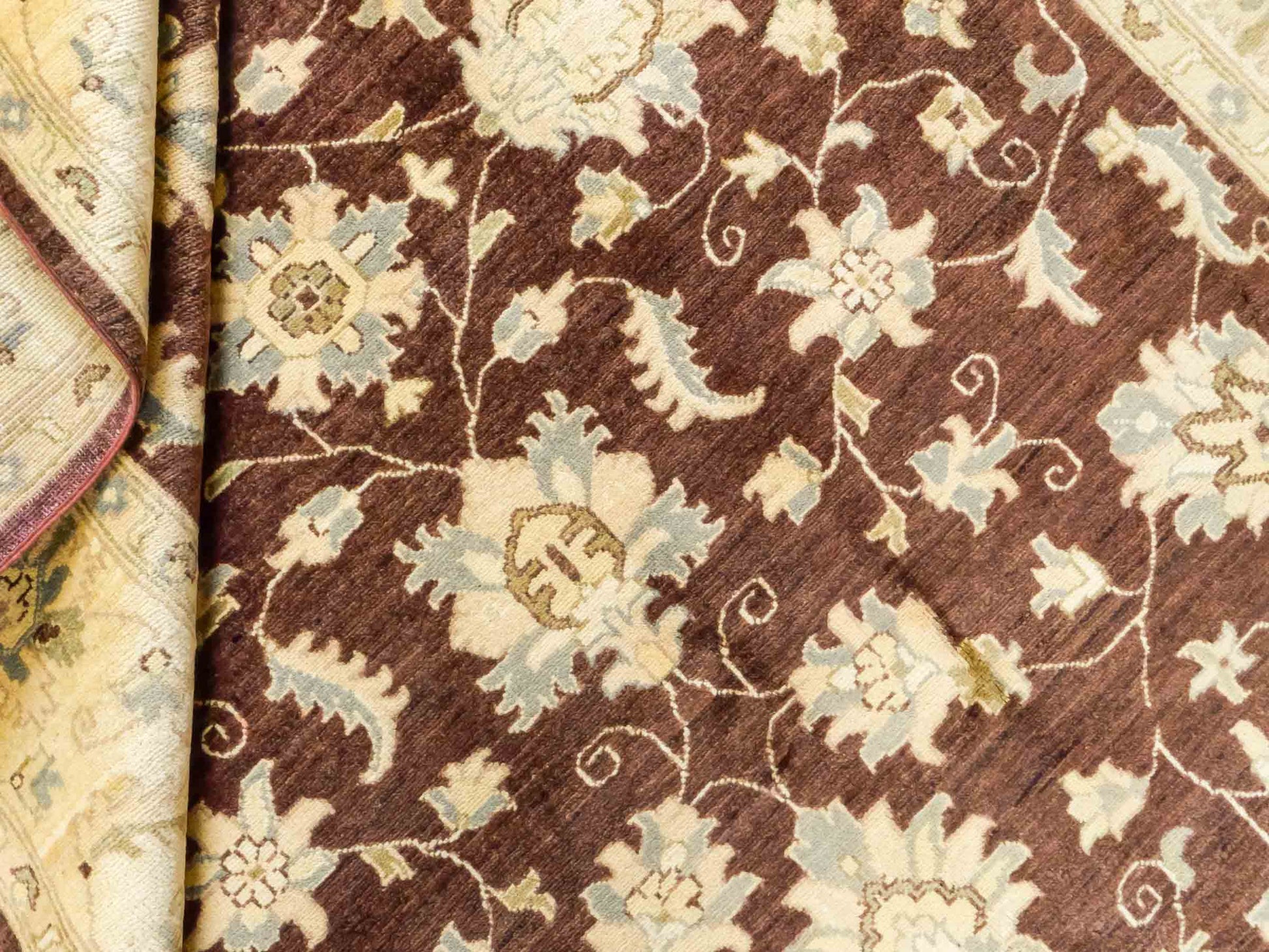 Handgeknüpfter Ziegler Farahan Orientteppich von Khademi aus Wolle, braun, beige, gold. Klassisches Allover-Design. Von Hand geknüpft in Afghanistan. Größe: 272 cm x 186 cm. Teppichnummer: RB3-1008. Verkauf durch Jupiter Intl.