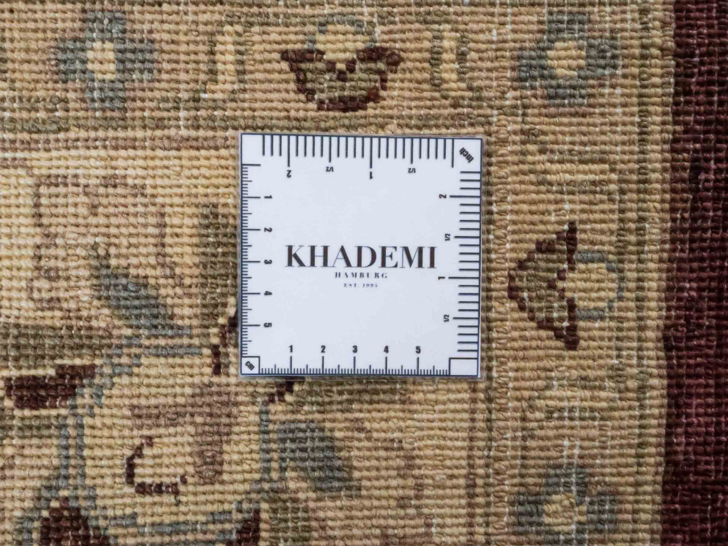 Handgeknüpfter Ziegler Farahan Orientteppich von Khademi aus Wolle, braun, beige, gold. Klassisches Allover-Design. Von Hand geknüpft in Afghanistan. Größe: 272 cm x 186 cm. Teppichnummer: RB3-1008. Verkauf durch Jupiter Intl.