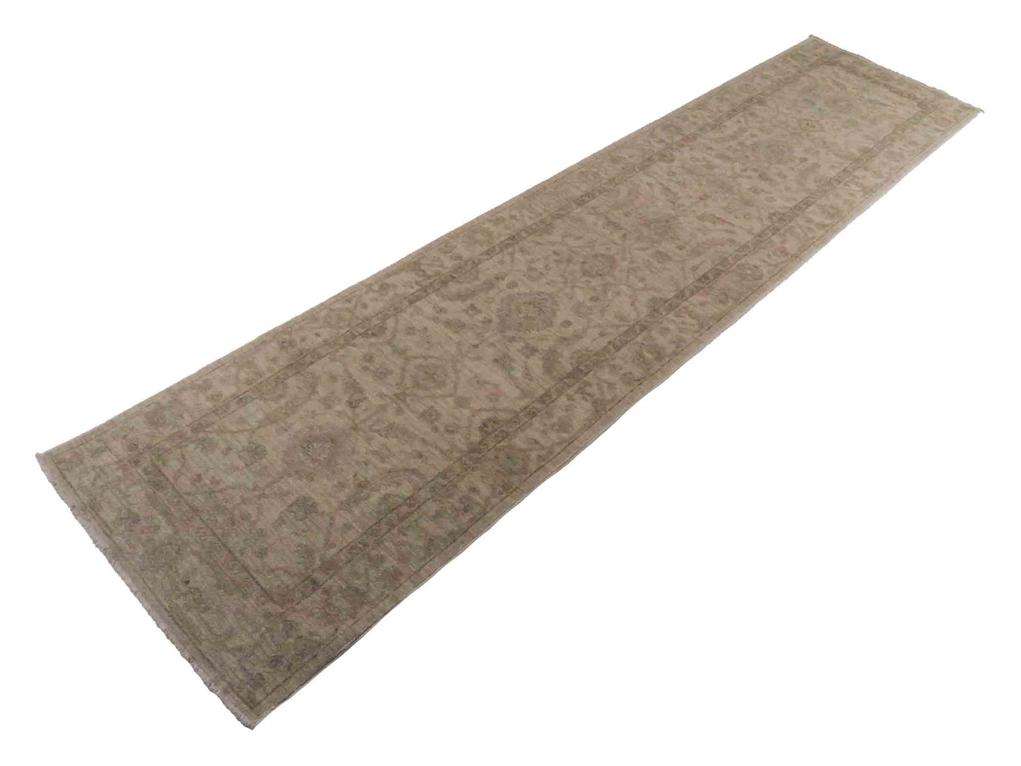Handgeknüpfter Ziegler Farahan Läufer-Orientteppich von Khademi aus Wolle, beige. Klassisches Allover-Design. Von Hand geknüpft in Afghanistan. Größe: 321 cm x 75 cm. Teppichnummer: RB3-1000. Verkauf durch Jupiter Intl.