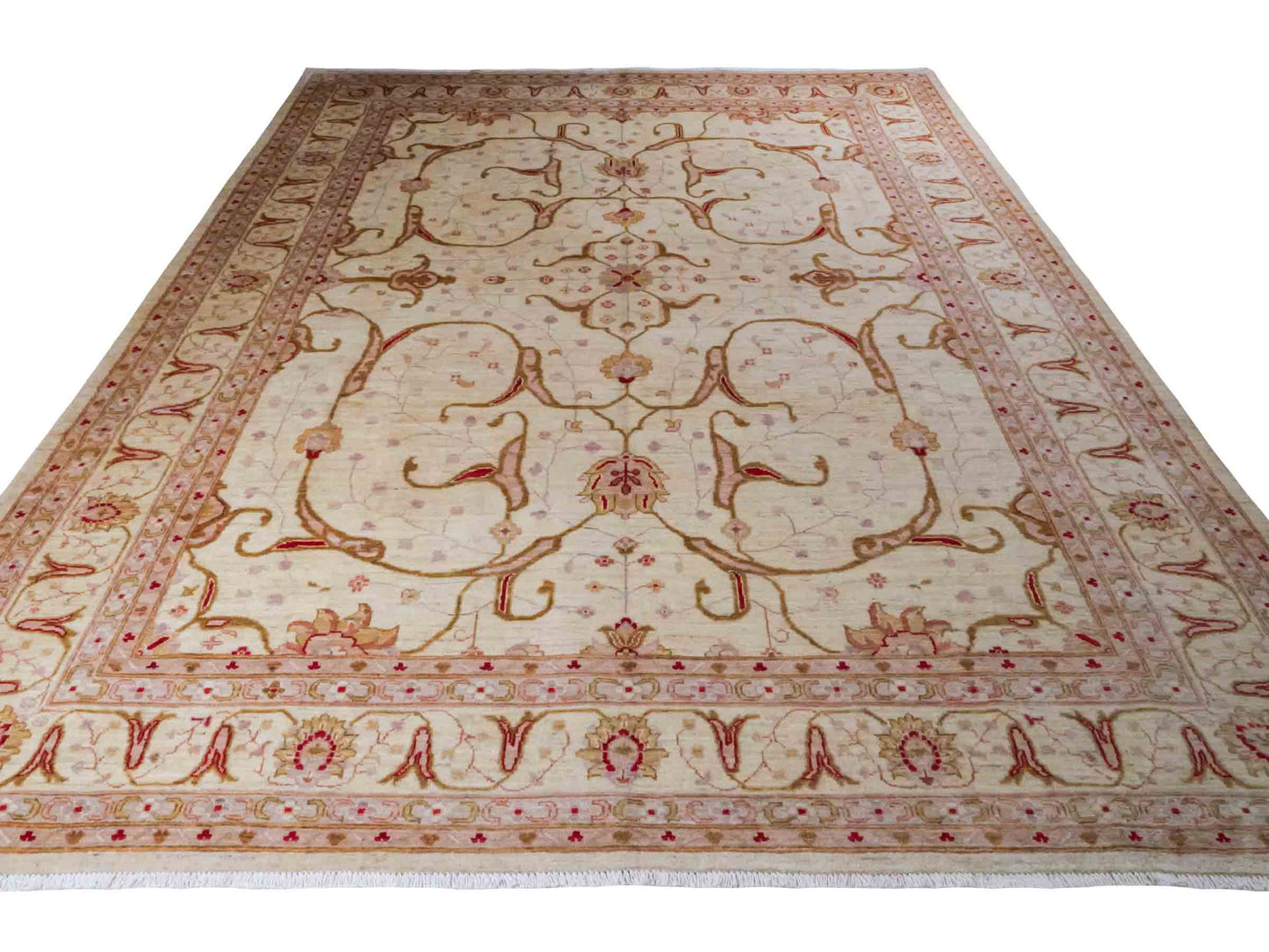 Handgeknüpfter Ziegler Farahan Orientteppich von Khademi aus Wolle, beige, gold, creme. Klassisches Allover-Design. Traditionell von Hand geknüpft in Afghanistan. Größe: 356 cm x 271 cm. Teppichnummer: RB3-1018. Verkauf durch Jupiter Intl.