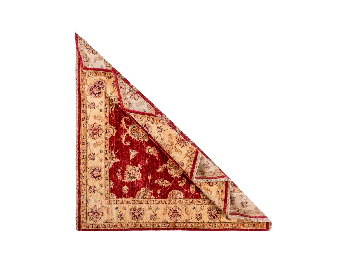 Quadratischer, handgeknüpfter Ziegler Farahan Orientteppich von Khademi aus Wolle, rot, beige. Klassisch-traditionell von Hand geknüpft in Afghanistan. Größe: 160 cm x 155 cm. Teppichnummer: SB3-1136 | Jupiter Intl.