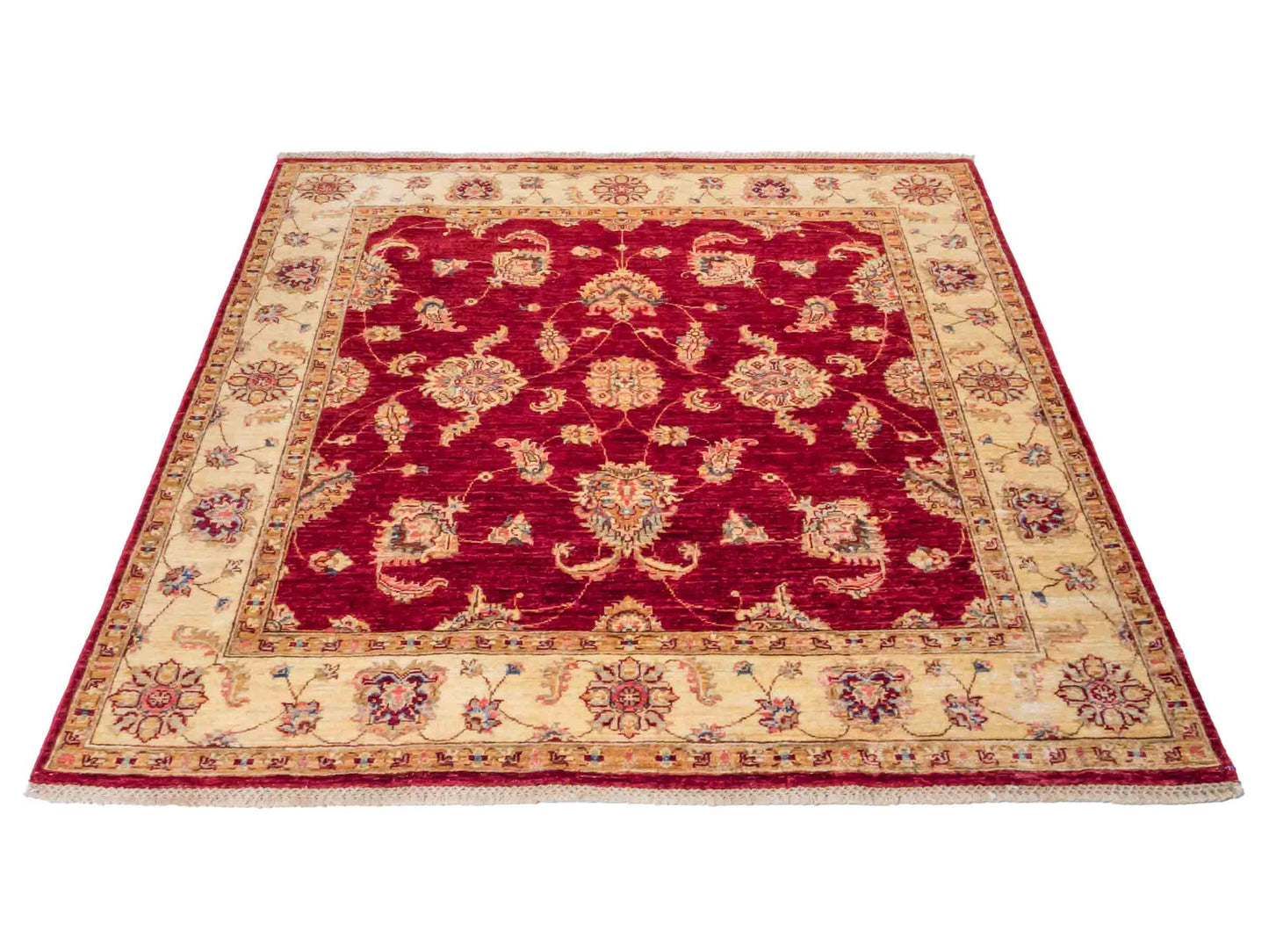 Quadratischer, handgeknüpfter Ziegler Farahan Orientteppich von Khademi aus Wolle, rot, beige. Klassisch-traditionell von Hand geknüpft in Afghanistan. Größe: 160 cm x 155 cm. Teppichnummer: SB3-1136 | Jupiter Intl.
