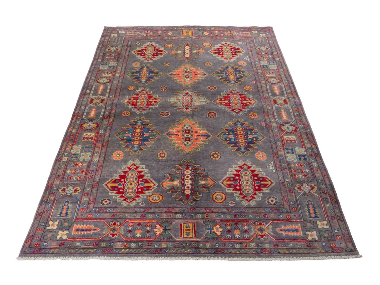 Handgeknüpfter Ziegler Kazak Orientteppich von Khademi aus Wolle, grau. Klassisches Design. Von Hand geknüpft in Afghanistan. Größe: 222 cm x 166 cm. Teppichnummer: RB3-1065. Verkauf durch Jupiter Intl.