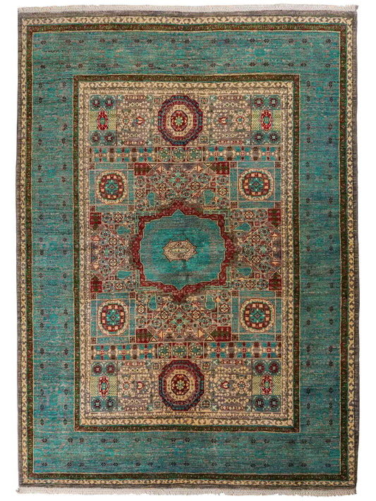 Handgeknüpfter Ziegler Mamluk Orientteppich von Khademi aus Wolle, blau, türkis. Klassisches, geometrisches Medaillon-Design. Von Hand geknüpft in Afghanistan. Größe: 204 cm x 155 cm. Teppichnummer: RB3-1057. Verkauf durch Jupiter Intl.
