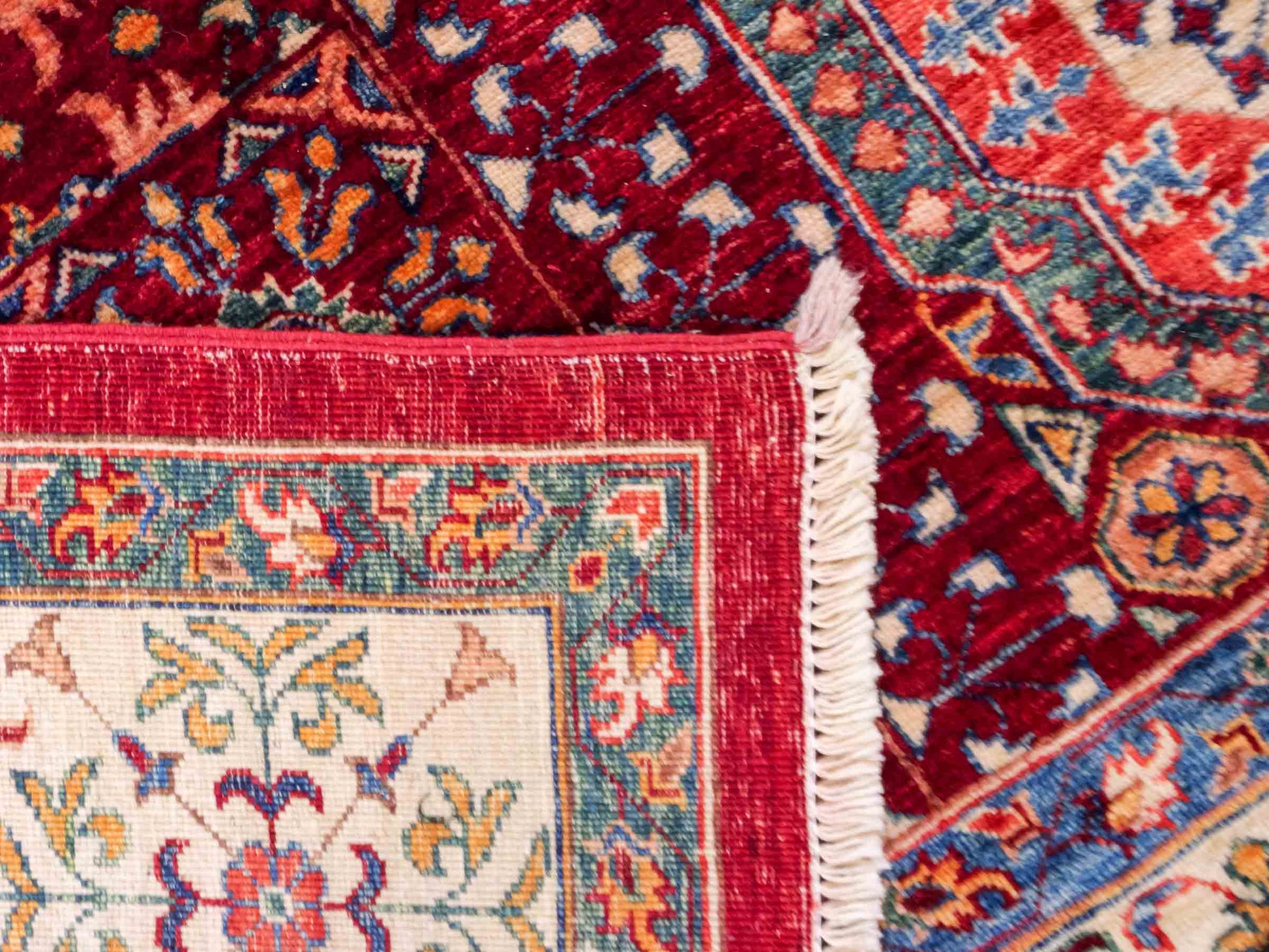 Handgeknüpfter Ziegler Mamluk Orientteppich von Khademi aus Wolle, rot. Klassisches, geometrisches Medaillon-Design. Traditionell von Hand geknüpft in Afghanistan. Größe: 373 cm x 277 cm. Teppichnummer: RB3-1017. Verkauf durch Jupiter Intl.