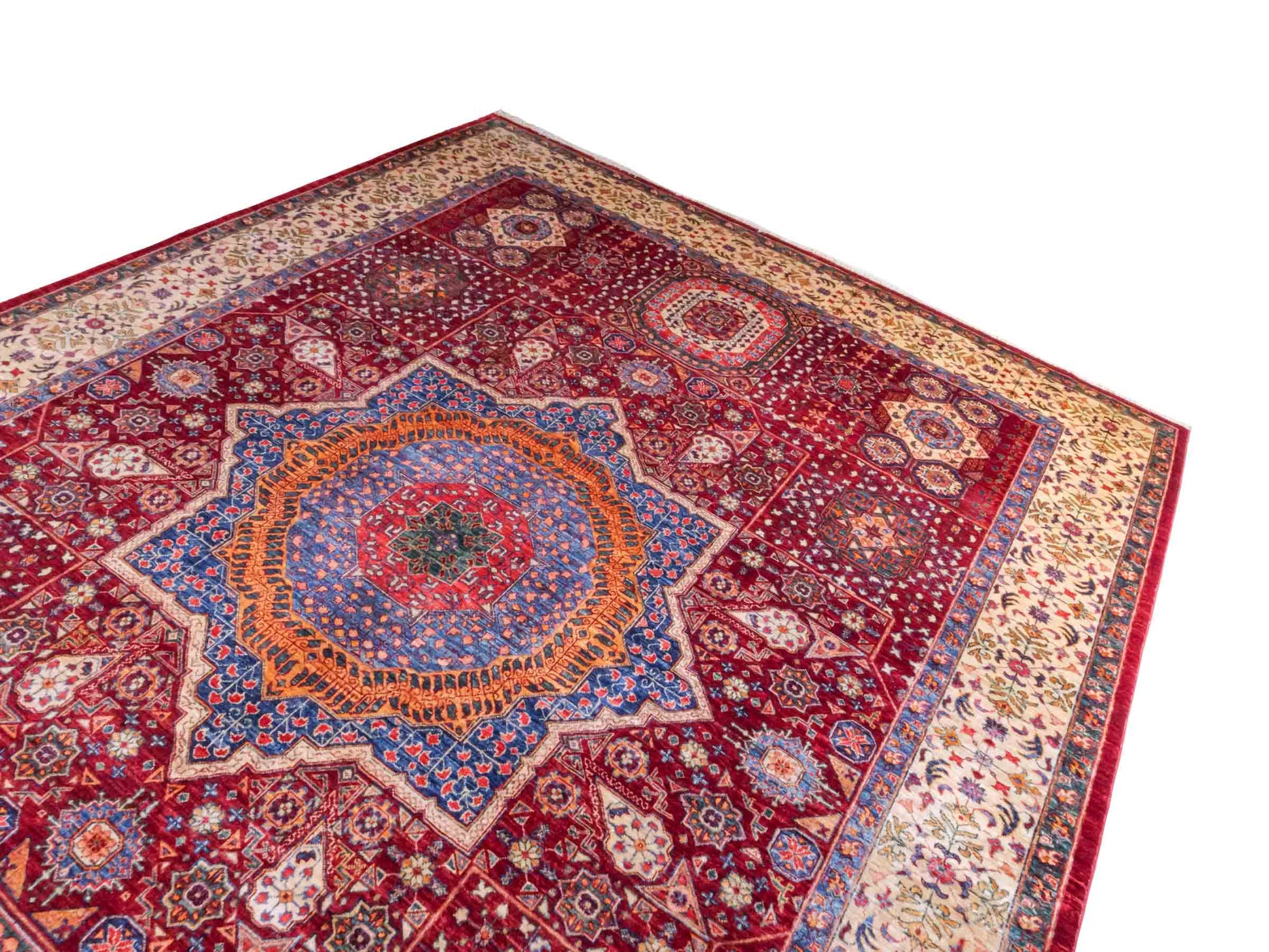 Handgeknüpfter Ziegler Mamluk Orientteppich von Khademi aus Wolle, rot. Klassisches, geometrisches Medaillon-Design. Traditionell von Hand geknüpft in Afghanistan. Größe: 373 cm x 277 cm. Teppichnummer: RB3-1017. Verkauf durch Jupiter Intl.
